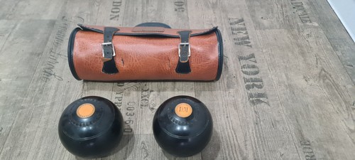 Crown green bowls - crown, thomas