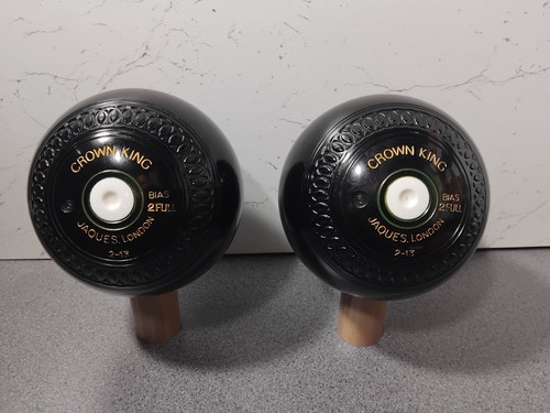 Crown green bowls - green, king