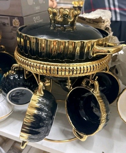 Ceramic soup tureen - soup,