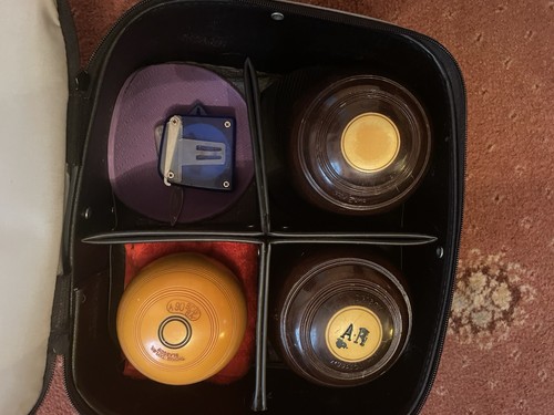Crown green bowls set - green,