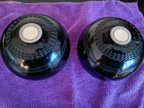 Crown green bowls - green, 2.8