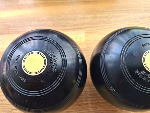 Lawrie crown green bowls - r.g,