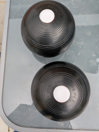 Crown green bowls - ,