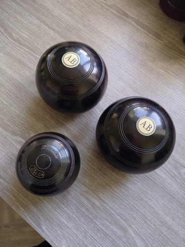 Lawrie crown green bowls - crown,